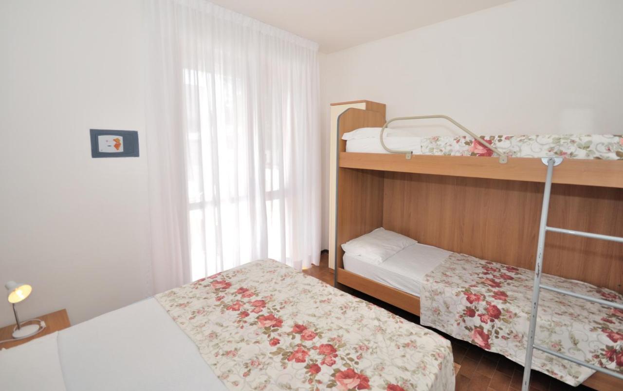 Residence Cavallino Bibione Exterior foto